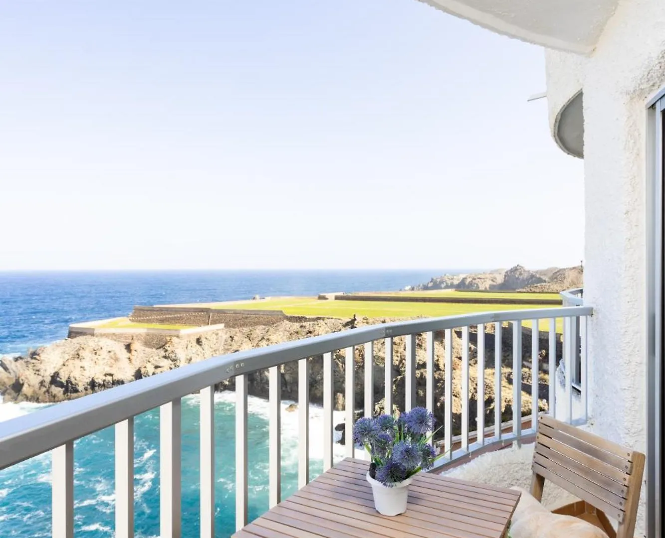 Cozy Seafront Studio With Balcony & Ocean Views San Marcos  公寓 San Marcos (Tenerife)
